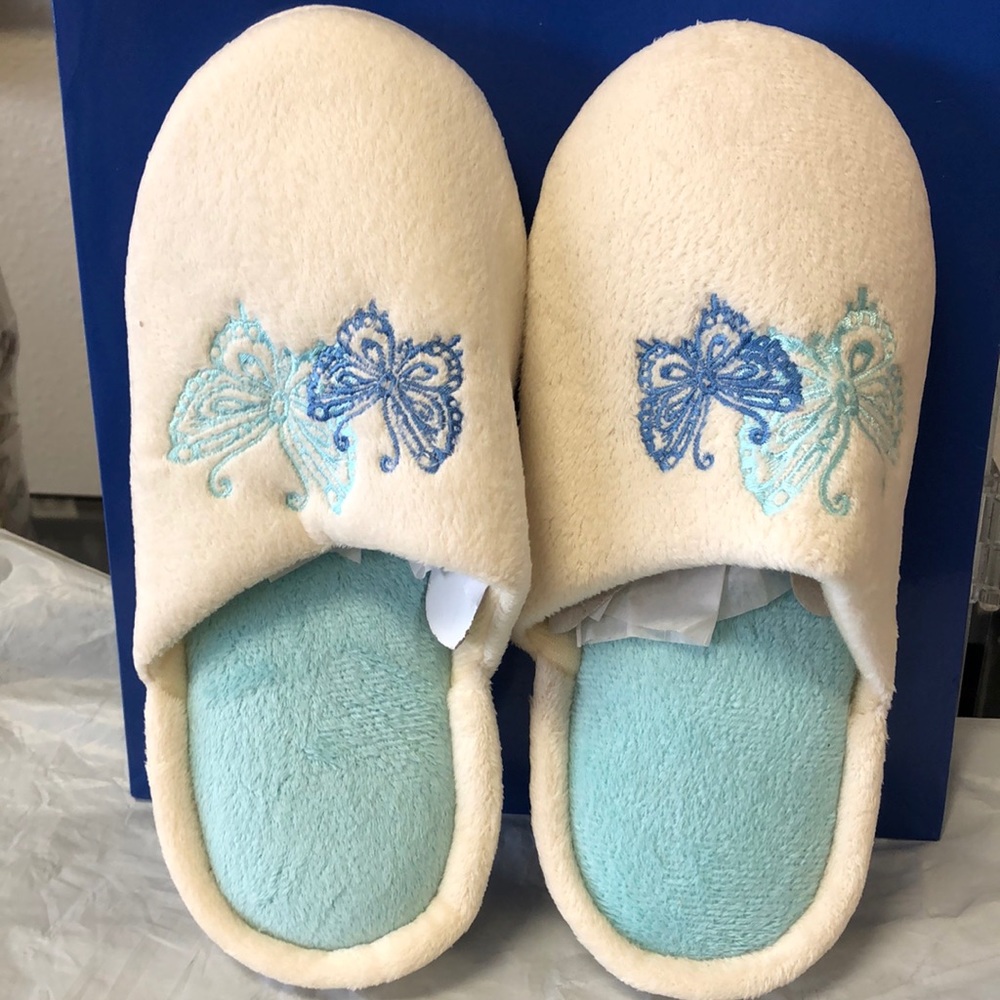 Butterfly motif slippers